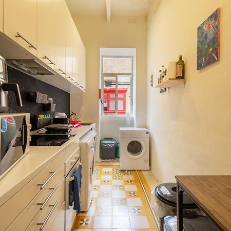 Quiet Twin Room With Private Bathroom, Not Ensuite Sliema Buitenkant foto